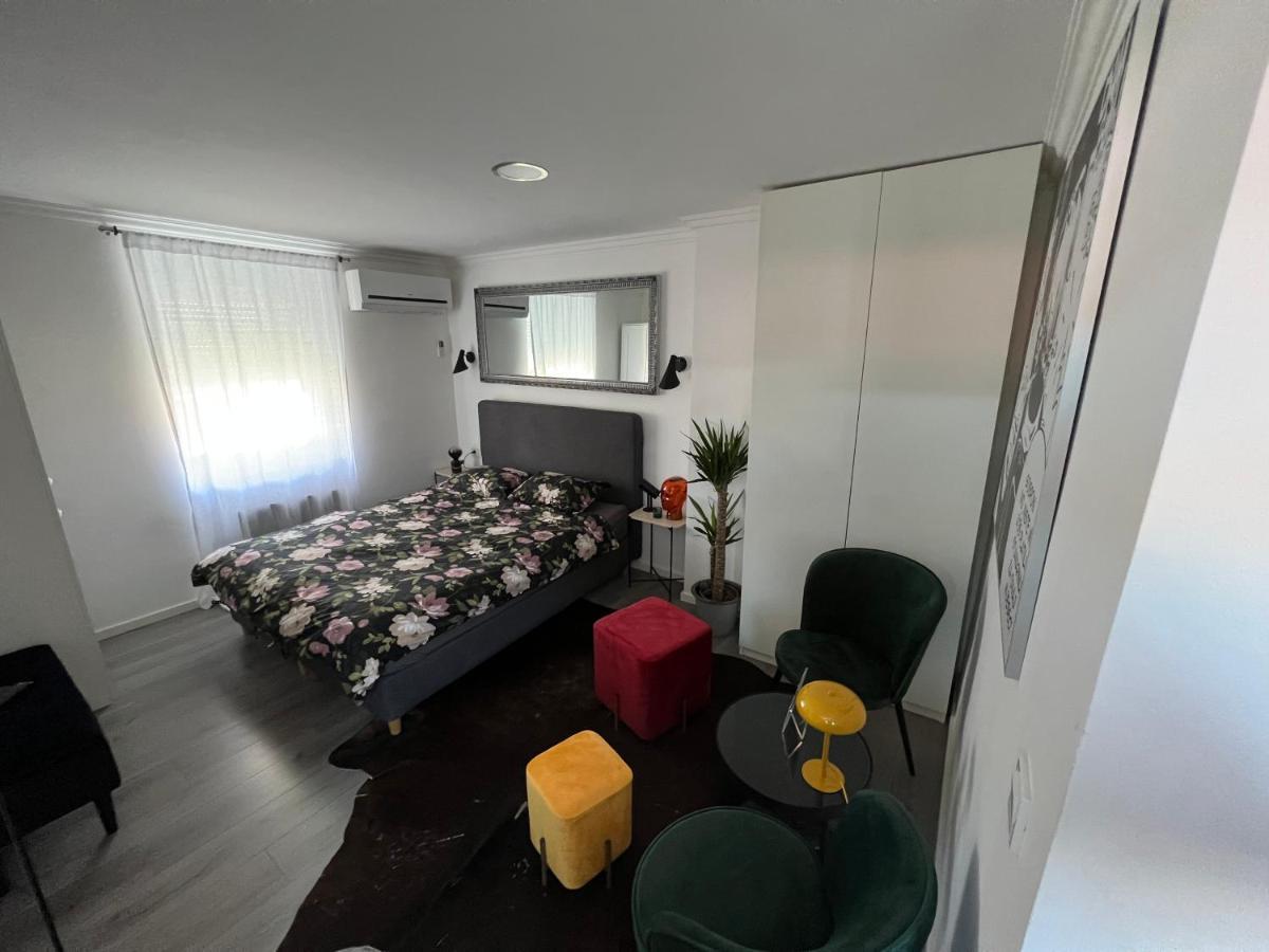 Center City Apartment Zagreb Luaran gambar