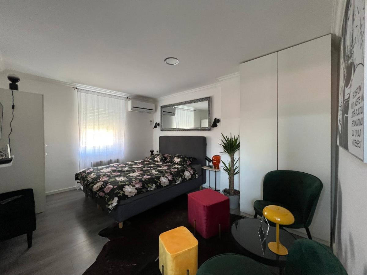 Center City Apartment Zagreb Luaran gambar